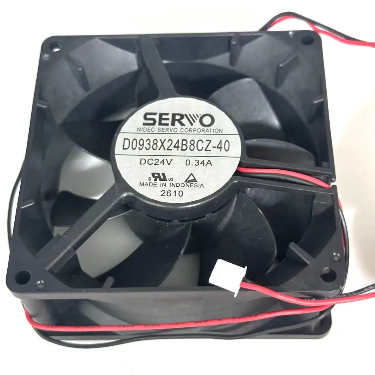 

Servo D0938X24B8CZ-40 DC 24V 0.34A 90x90x38mm 2-Wire Server Cooling Fan