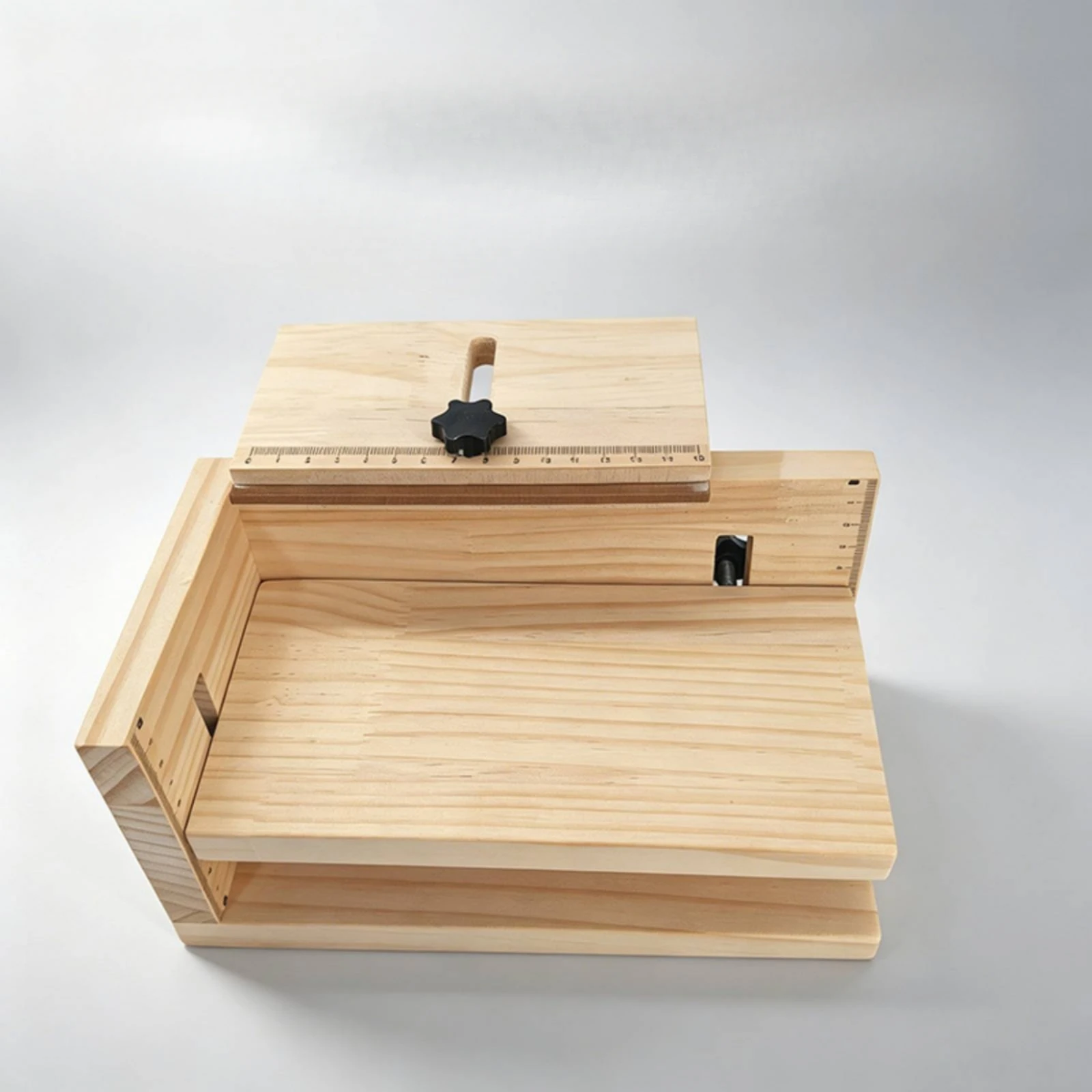 Manual Labeling Bracket Precision Labeling Bracket with Ruler Heavy Duty for Crafters, Workshops