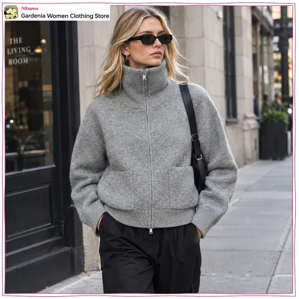 Women's Contrast Collar Cardigan with Ribbed Trims New Autumn Gray Zippered Knitwear with Patch Pockets Comfy High-neck Cardigan