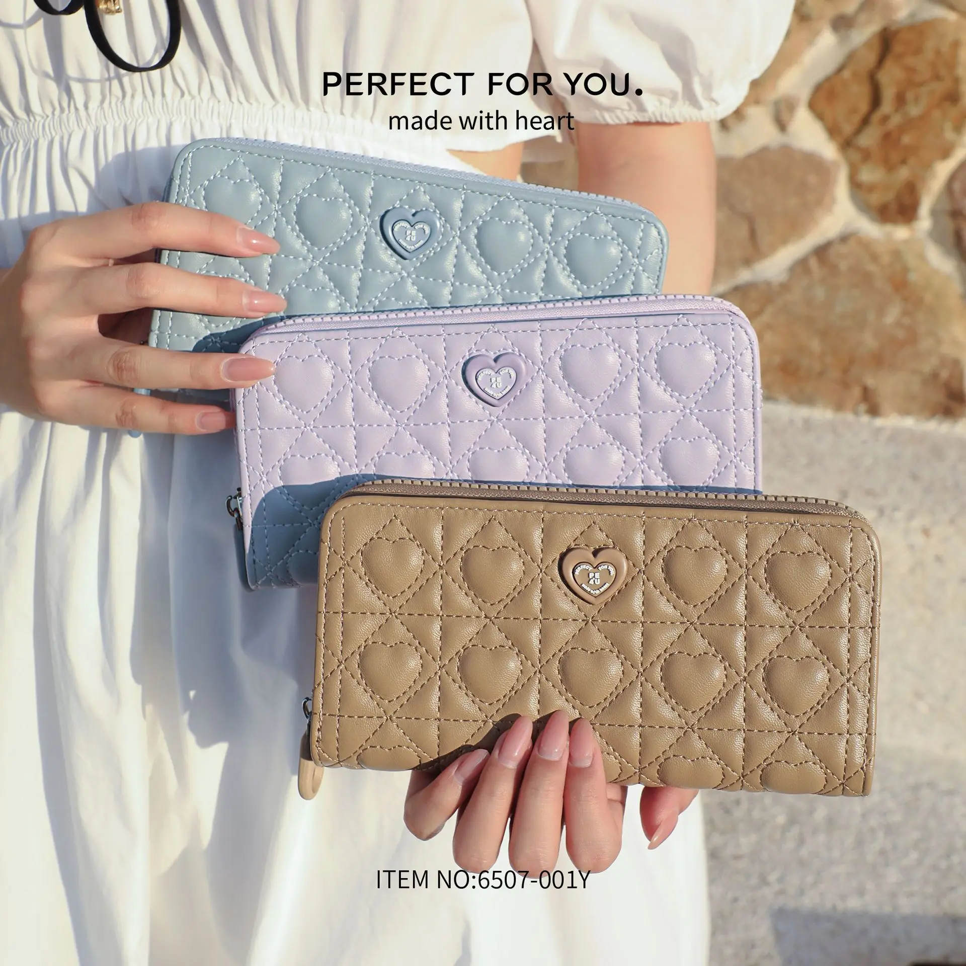 

Женский плиссированный кошелек в форме сердца на молнии большой емкости, вмещающий мобильный телефон для хранения, дорожный кошелек большой вместимости.