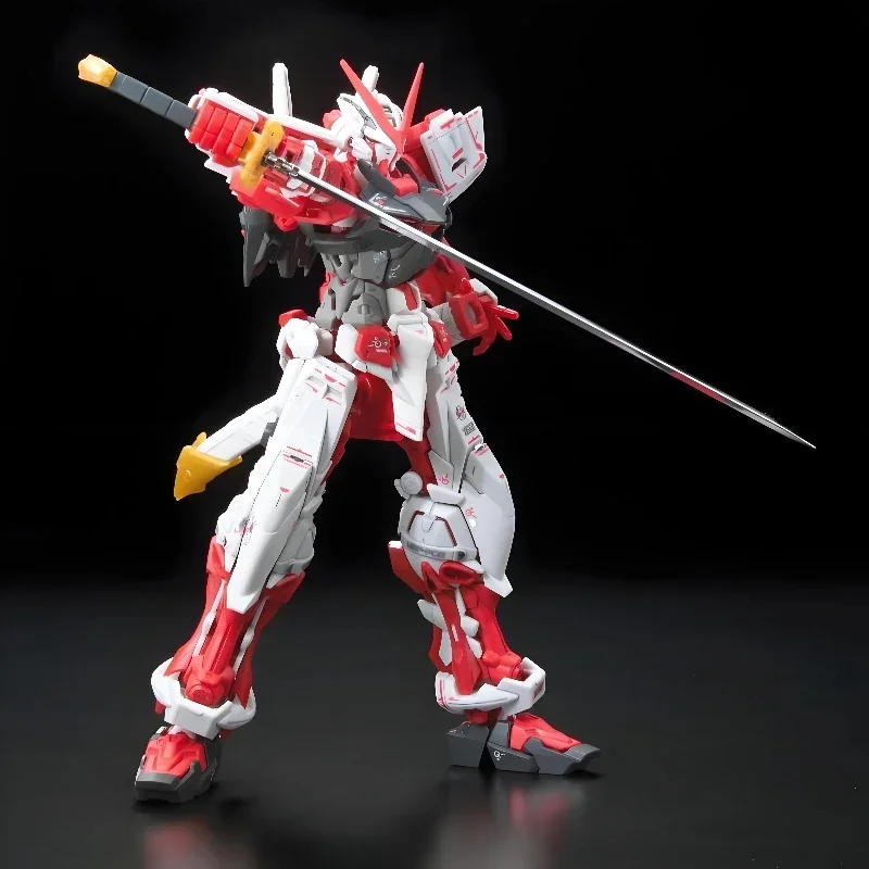 Bandai-Kit de modelo Gundam, figura de Anime RG 19 MBF-P02, marco rojo despertar, figura de acción, modelo de juguete de ensamblaje, adorno de modelo coleccionable