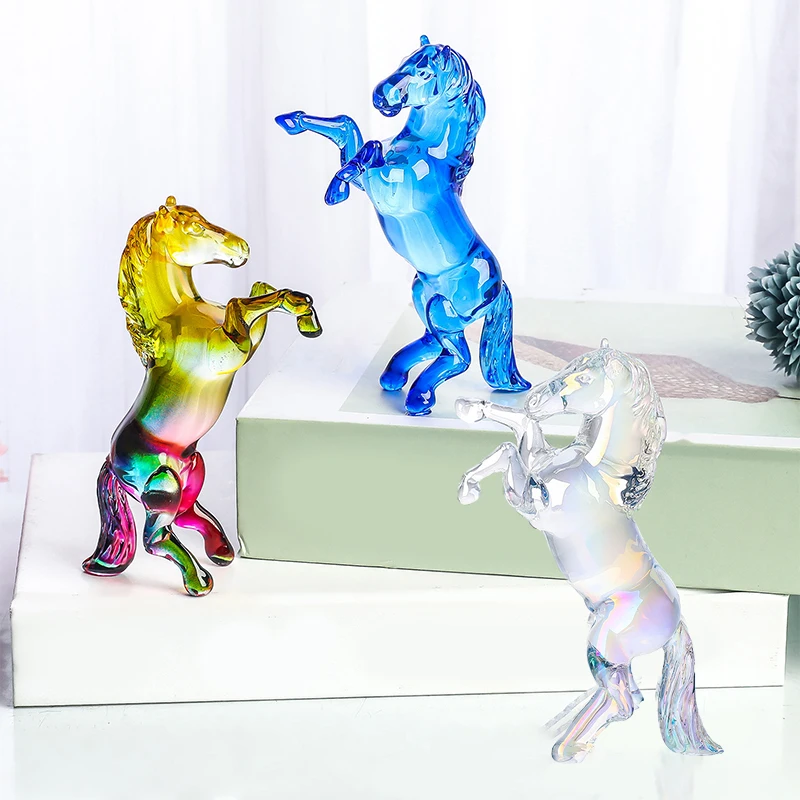 C 1pc new 2026Zodiac Horse Statue Feng Shui Collection Crystal Light Luxury Horse Sun Catcher Ornament Home Desktop Decoration