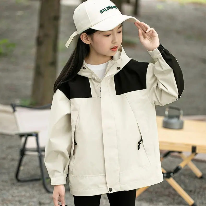 

новая ветровка для мальчиков и девочек, подходящая для осеннего использования на открытом воздухе, модный бренд, износостойкая и свободная.