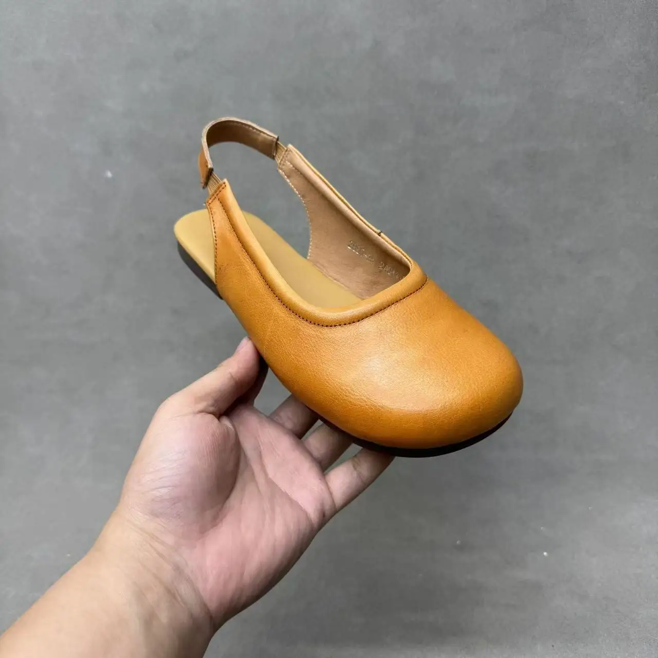 Careaymade-New style Genuine leather low heel soft bottom sandals in summer women\'s pure original hand-made single sandals