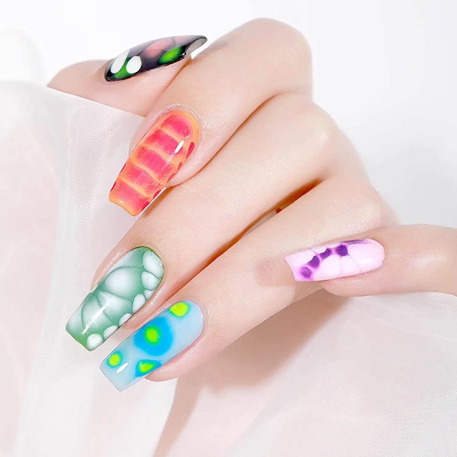 12 stuks Cat-Eye nagelmagneet Rechthoekige nagelmagneet Gel nagellakmagneet Krokodileffect Geschikt voor thuis doe-het-zelf en nagelsalons