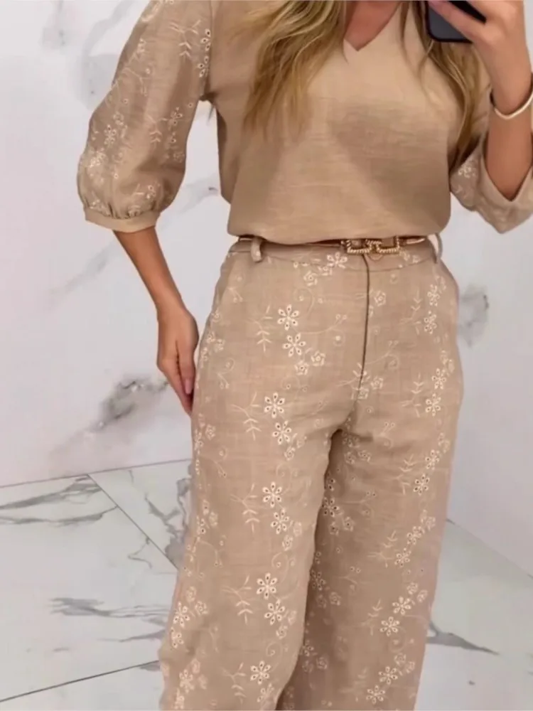 Damski dwuczęściowy zestaw khaki na wiosnę i jesień, modny top z dekoltem w serek i rękawami trzy czwarte + spodnie z szerokimi nogawkami, garnitur damski z wysokim stanem.