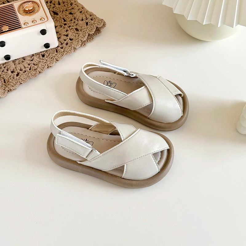 Baby Golden Beach Shoes Girls Primary School Shoes Summer New Children's Cross Strap Roman Shoes Fashion Soft Soled Beach Shoe