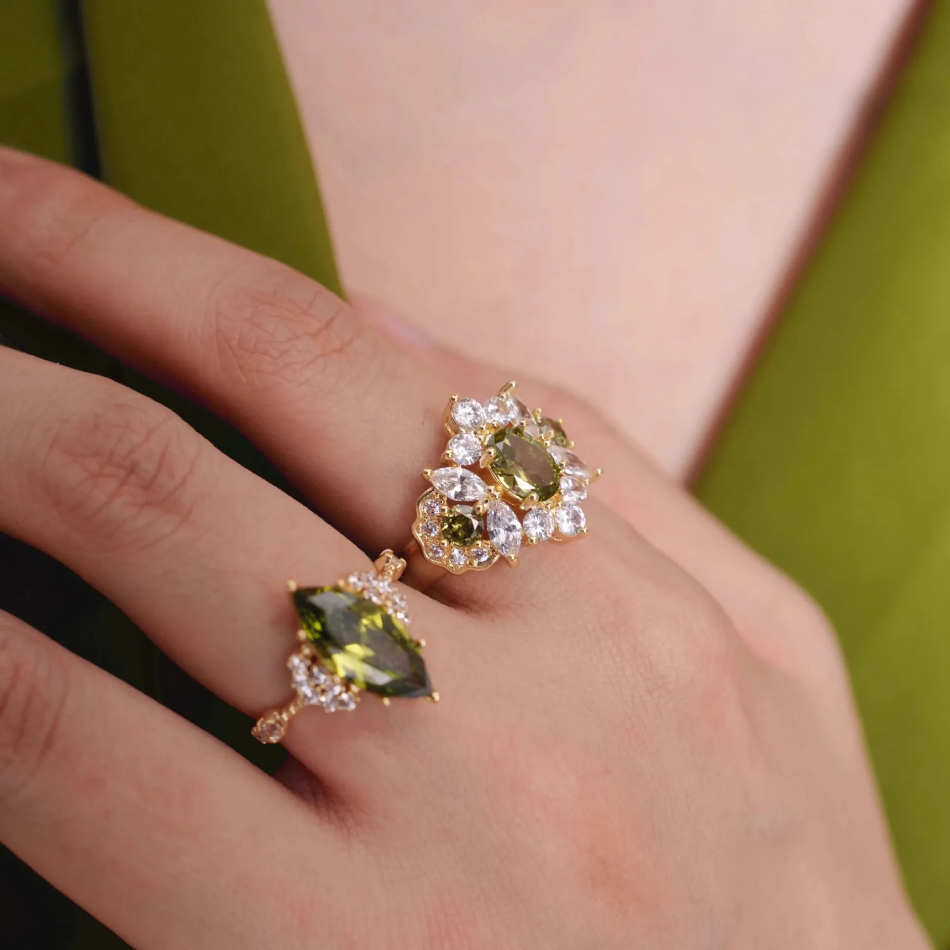 

Элегантное кольцо с цветком из оливково-зеленого циркона для женщин, в ретро-стиле, роскошное, минималистичное, с ощущением высокого класса