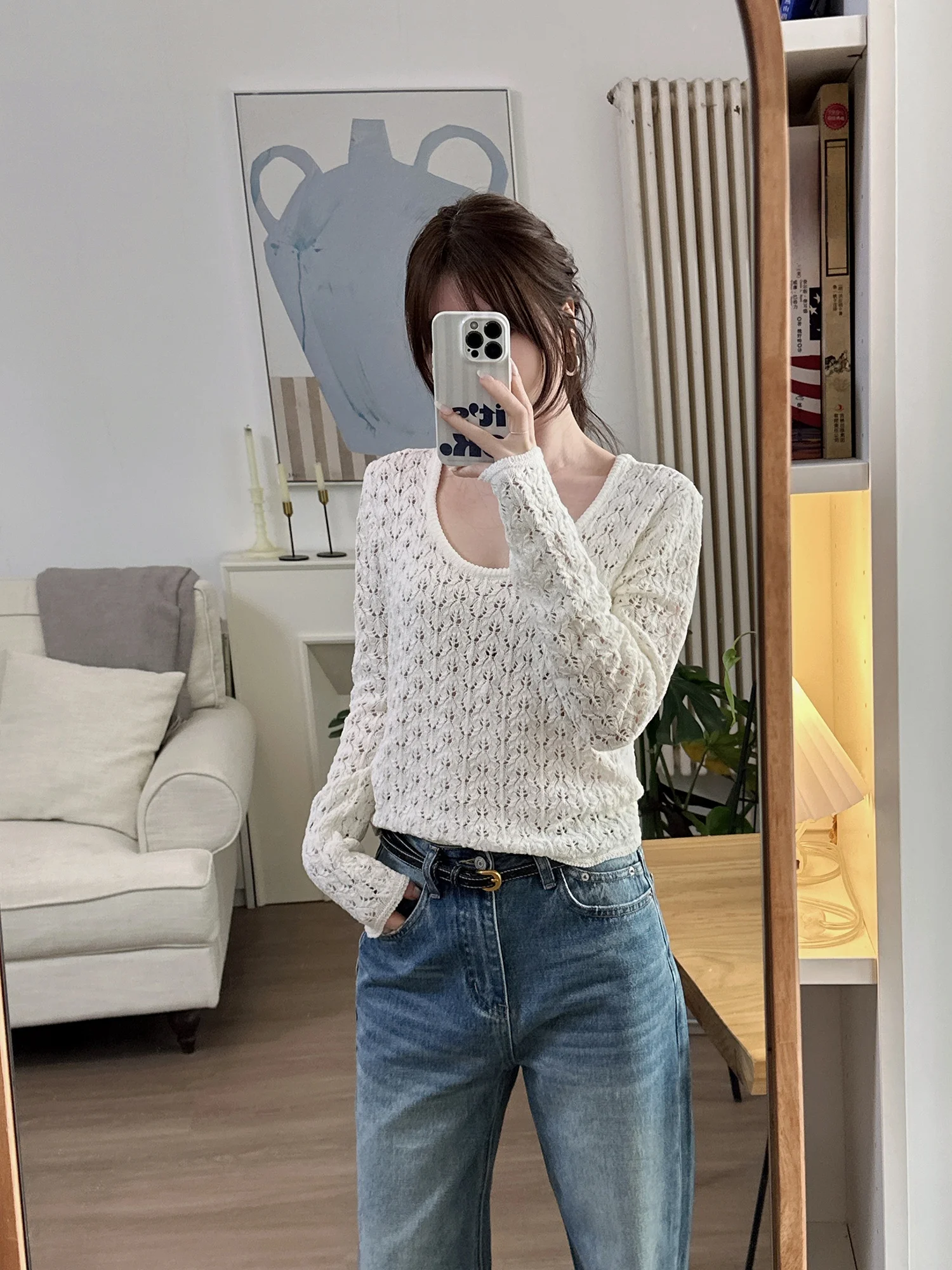 

Elegant Short Knitted Sweater Chic Little Girl Personality Large Collar Clavicle Sense Lace Airy Long Sleeve Classic Black White