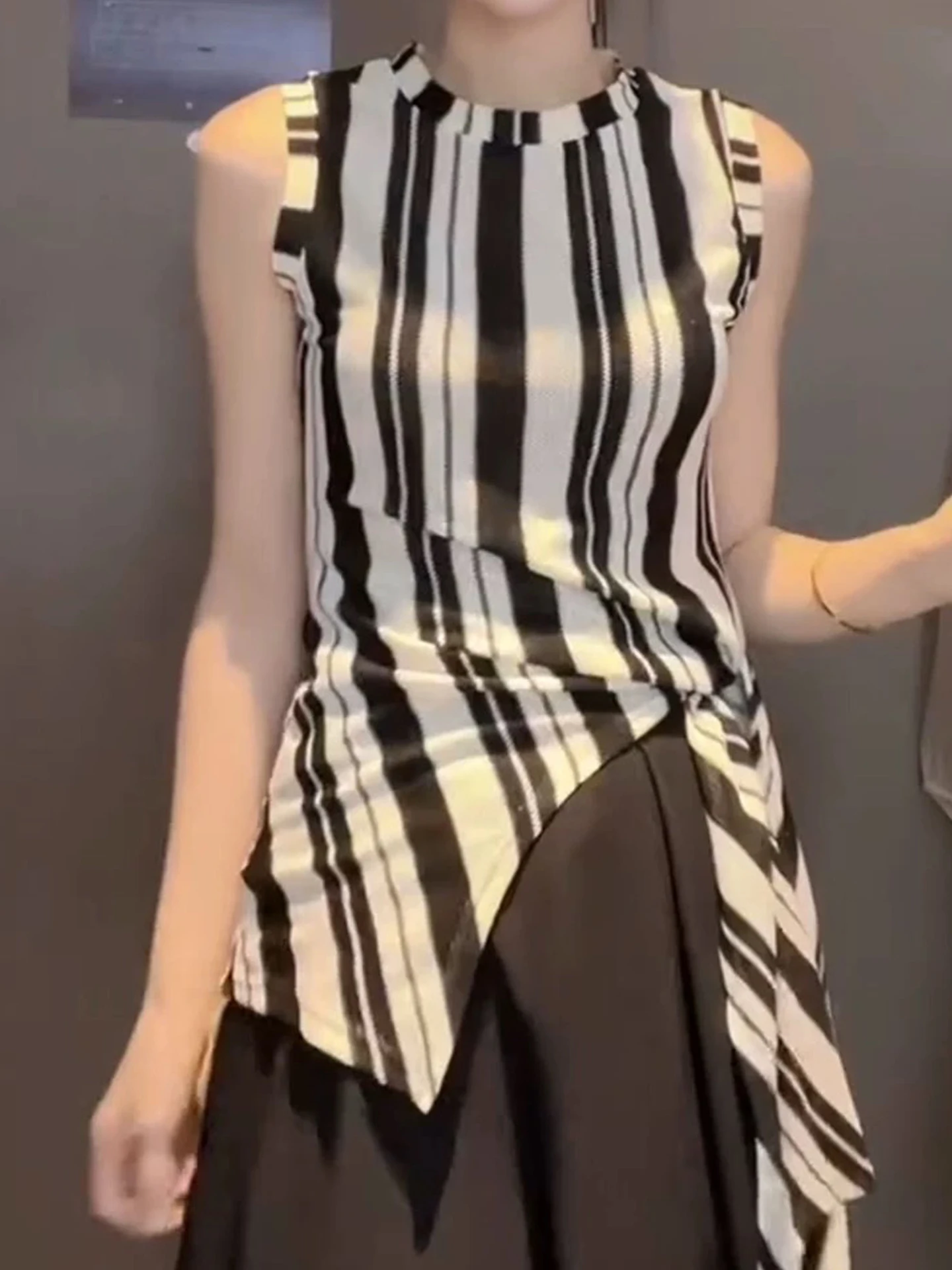 

Ele Stripe round Ne Svel Vest Women's Summer Sle Super Cute Youthful Base Layer Top Korean Version Slim Fit