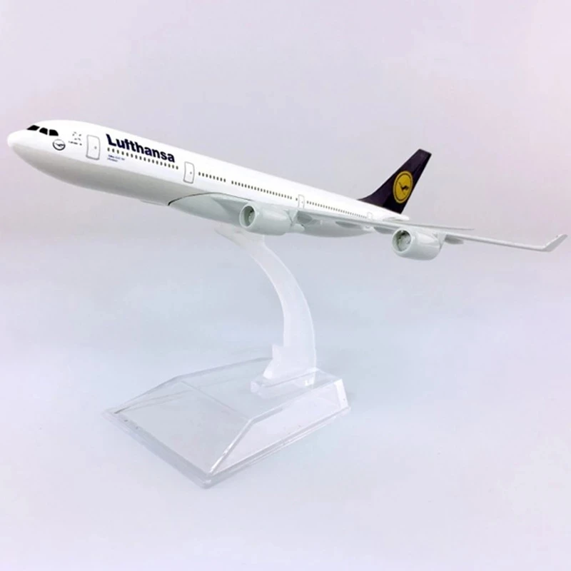 16CM 1:400 Scale Air German Lufthansa Airplane Airbus 340 A340 Model W Base Alloy Aircraft Plane Collectible Display Toy Model