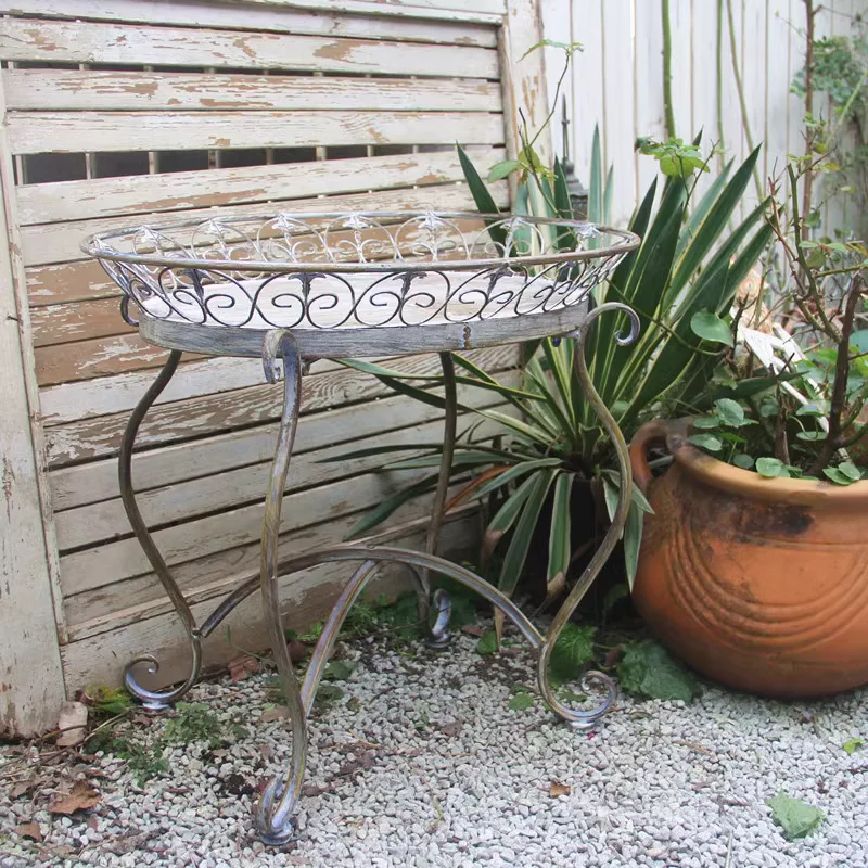 Vintage Rustic Metal Iron Tray Top Table for Home and Garden