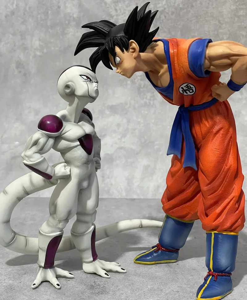 Anime nuevo dragón relámpago modelo Play versión Q Wukong Frisa cara a cara Gk escena figura de acción hecha a mano regalos coleccionables
