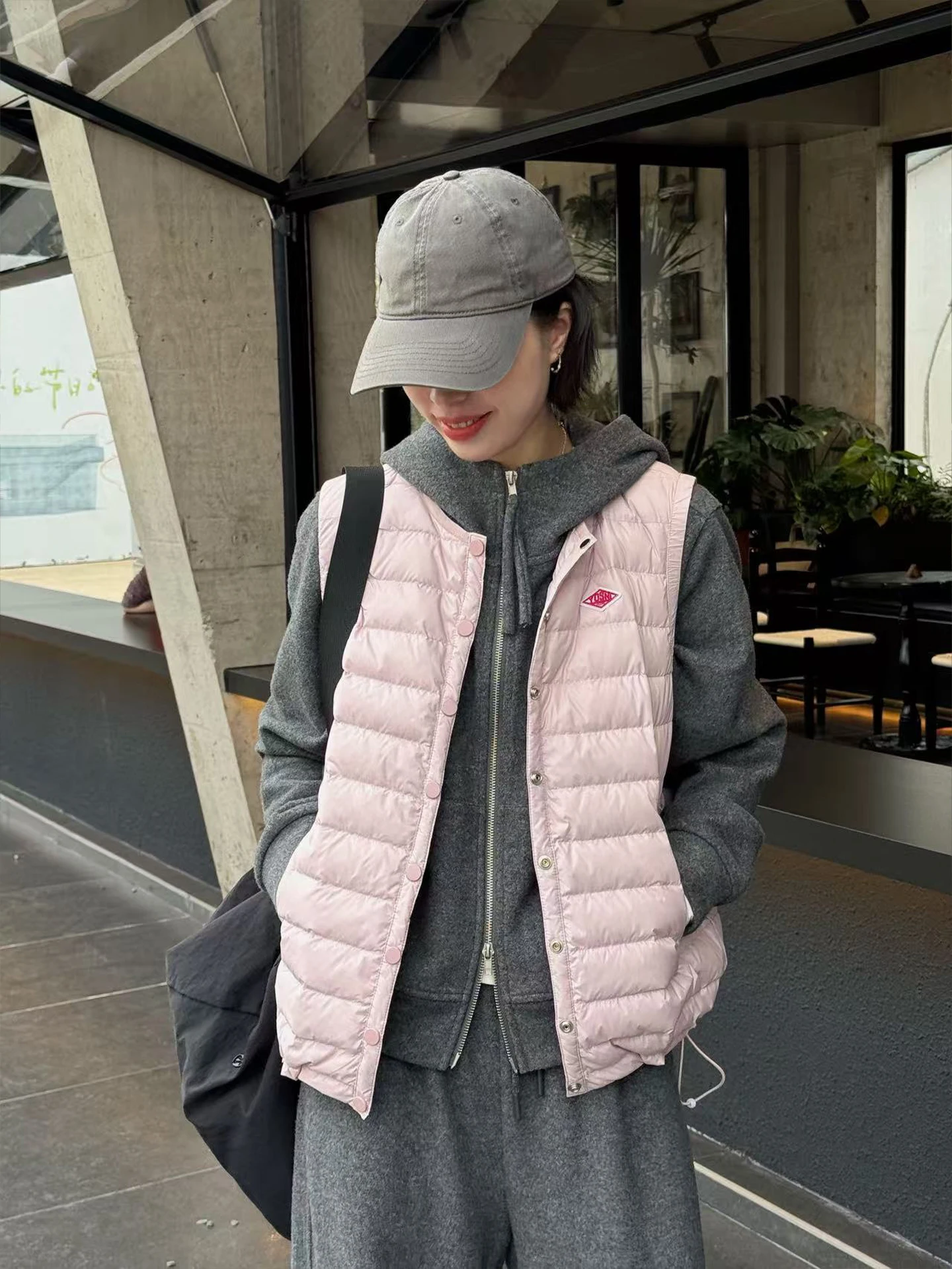 

Жилет из розового гусиного пуха, легкий, свободный, женская верхняя одежда, теплый, Langqing Tong, японский стиль, прочный, удобный, зимний жилет