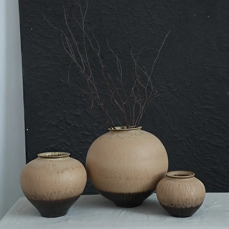 景徳鎮の中国製陶器花瓶、レトロな雰囲気の粗陶、クリエイティブで上品なデザイン、シンプルな家庭用リビングルームの花器。