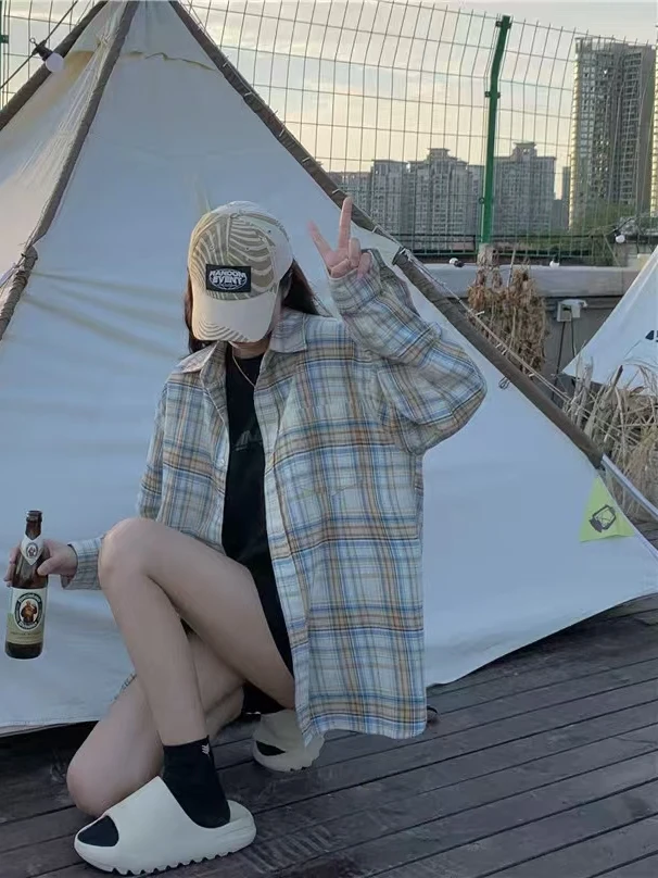 الأمريكية الرجعية منقوشة irt المرأة طويلة Sve ربيع الخريف تصميم جديد فضفاض الجزء العلوي من الجسم هونغ كونغ Sle شيك فضفاض