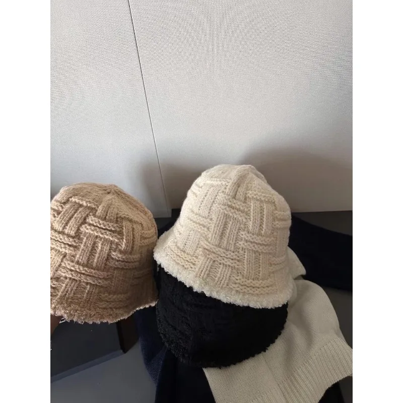 

Fashionable M Series Autumn Winter Fisherman Hat Warm Knitted Thick Cotton Velvet Smooth Versatile Super Eye Catching Loved