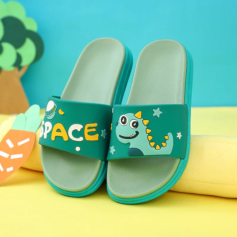 Family slipper Women platform Cloud Cartoon Bear non slip flip flops slide Indoor beach Outdoor Men Women Summer Women shoes