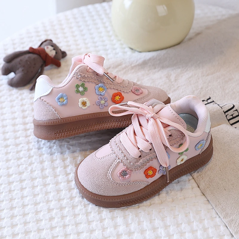 Toddler Girls Floral Embroidery Casual Sneakers, Vintage German Trainer Shoes, Lace Up Soft Non Slip Walking Spring Autumn