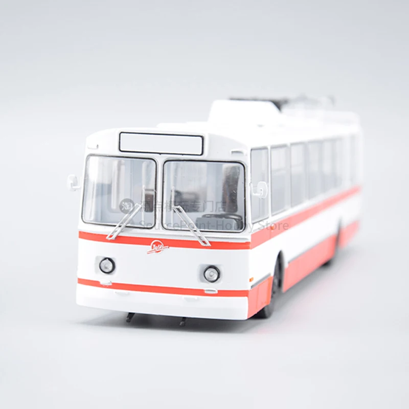 1:43 Scale Diecast Alloy ZIU-682B Soviet Urban Passenger Vehicle ZIU-9 Toys Cars Model JAVN061 Classics Adult Souvenir Gifts