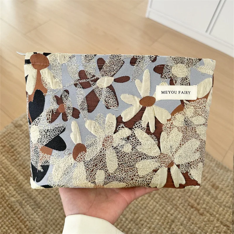 Flower Petal Makeup Bag Women Fashion Cosmetic Pouch Portable Travel Toiletry Organizer Case for Female Girl Phone Case