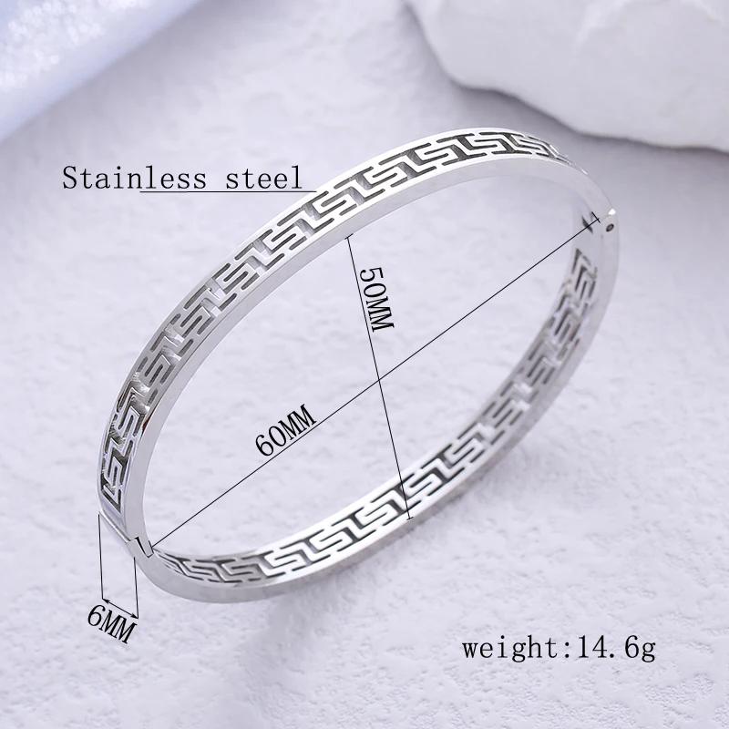 Fashionable Stainless Steel Oval Opening Bracelet Hollowed out Bow Shaped with Great Wall Pattern for Women Holiday Celebrations