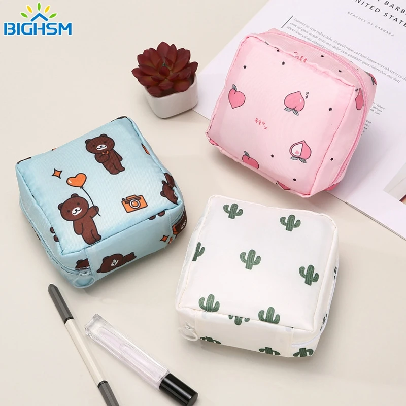 1Pc Cute Sanitary Napkin Storage Bag Tampon Organizer Cartoon Mini Makeup Bags Girls Sanitary Napkin Organization Bag