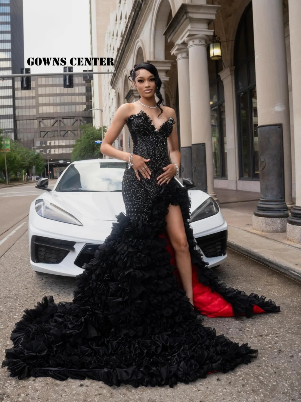 Wowed U Red Linning Black Prom Dress Puff Train Aso Ebi Sparkling Diamante Trim Black Girls Birthday Robes de soirée Customized