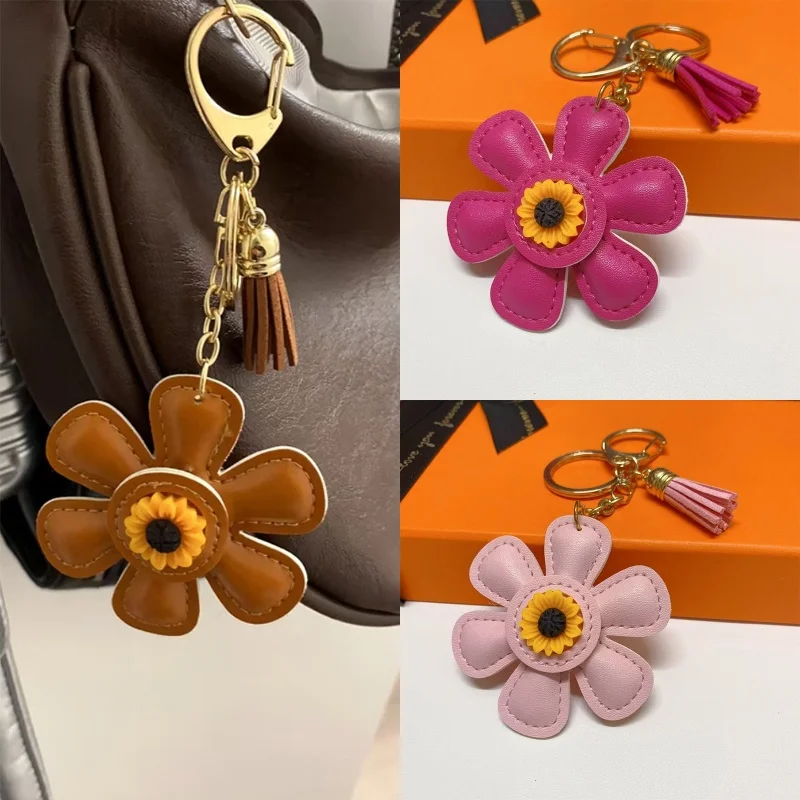 

Exquisite Sunflower Bag Charm Pu Leather Flower Keychain Backpack Decorative Accessories Mobile Phone Tassel Pendant Ladies Gift