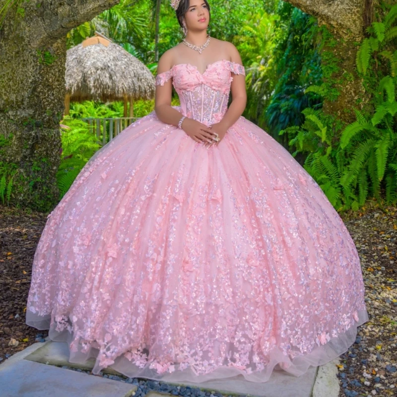 

Розовые блестящие платья Quinceanera, бальное платье с открытыми плечами, аппликация с блестками, кружевной бант, расшитый бисером, тюлевой корсет, вечерние платья на день рождения