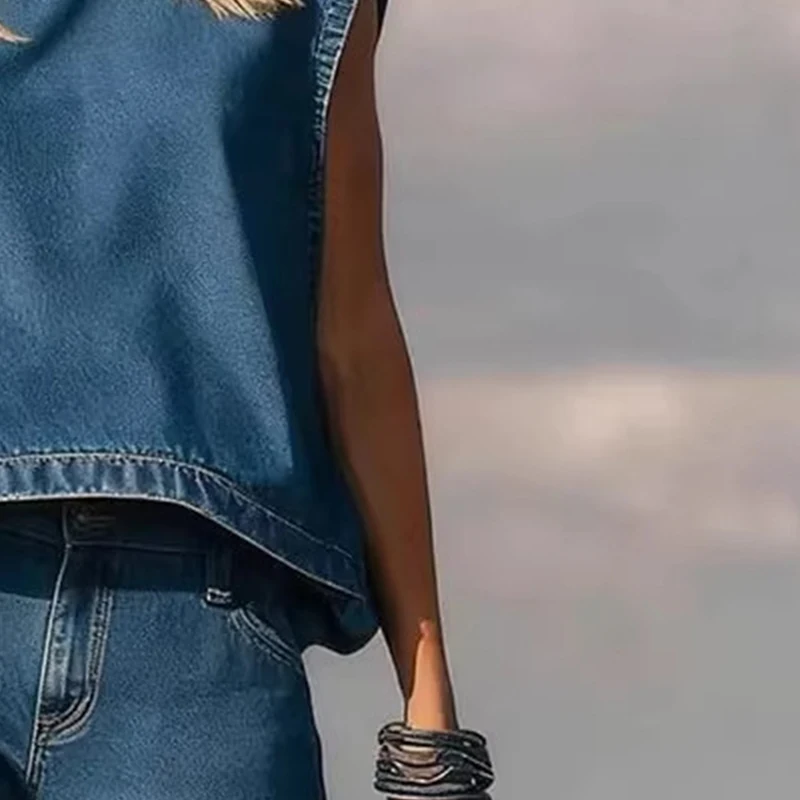 

Western Styles Denim Two Piece Set for Women Summer Casual Solid Sleeveless Mock Neck Crop Top & High Waist Wide Leg Pants Set