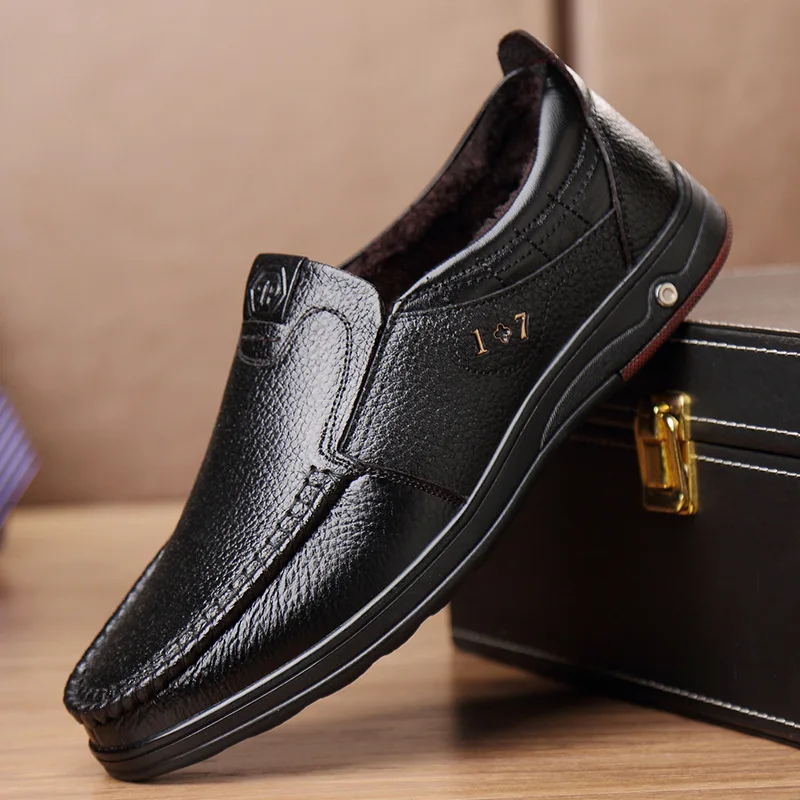 Mens Genuine Leather Driving Moccasins Big Size Thermal Lined Non-Slip Comfortable Business Casual Shoes Anti-Skid Warm Loafers