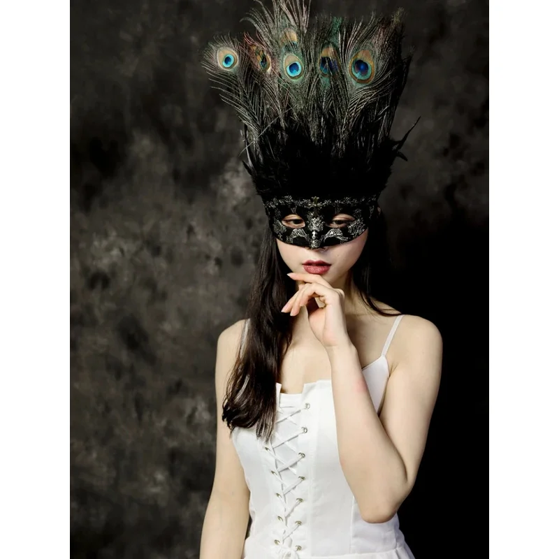 qq34Mask Women's Black Feather Half Face Luxury Peacock Fun Suitable for Halloween Party Ball Bar Christmas Stage Performance Pr