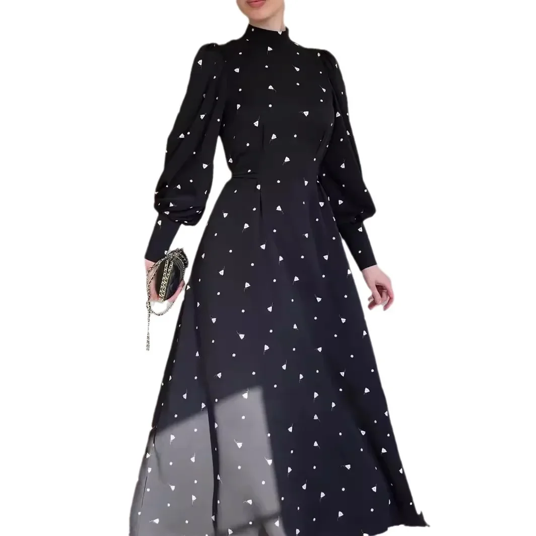 فستان نسائي فضفاض برباط من الساتان مزين بالزهور وأكمام طويلة وخصر عالٍ وياقة مدورة عباية غير رسمية