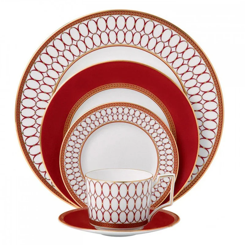 

Ceramics Flat Plate Bone China Cup Saucer Set Red Platter Tableware European Style Western Dinner Dishes Coffee Cup Set 1pcs