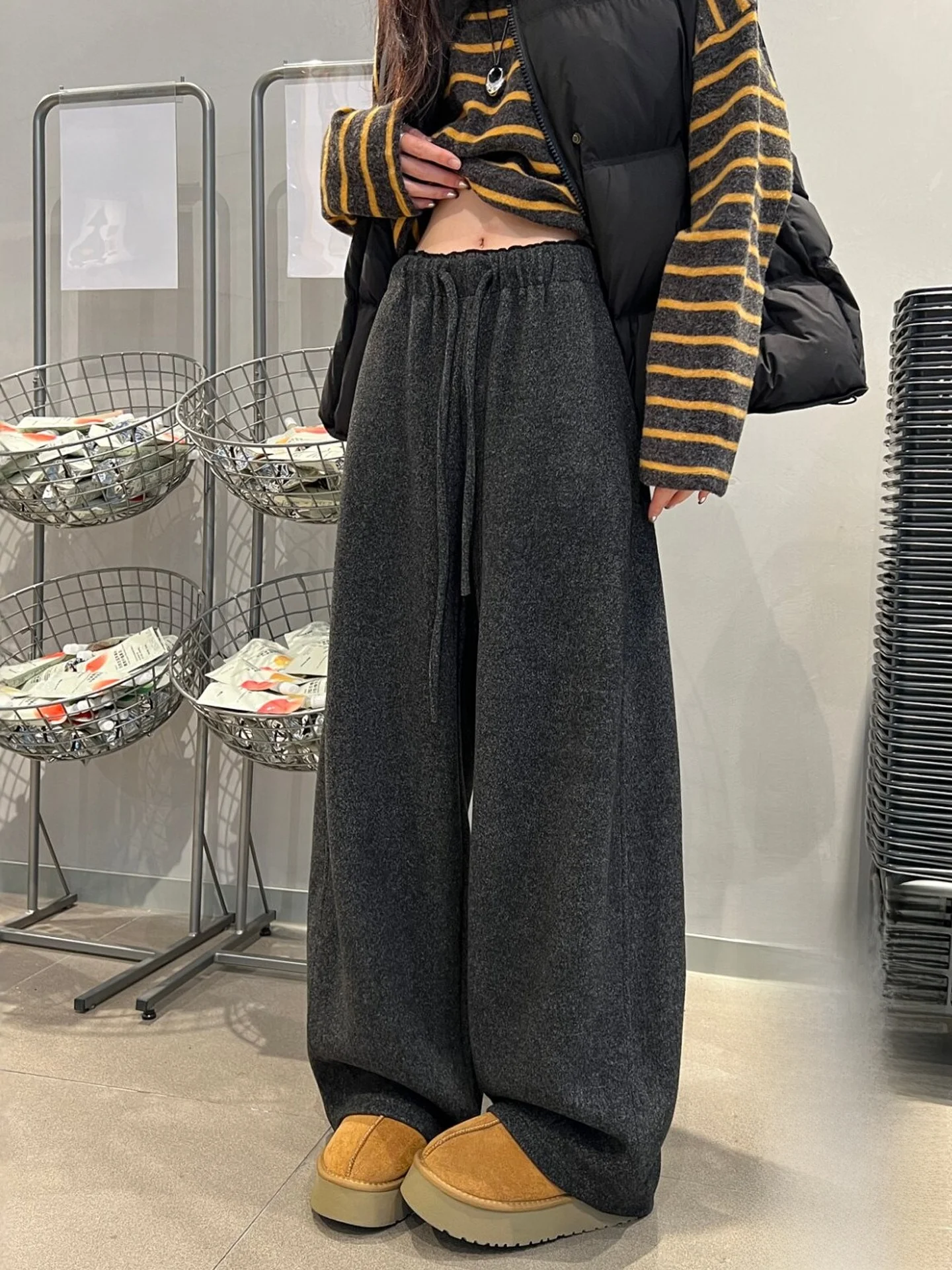 

Шерстяные брюки Deep ey Slim Casual Knife Pants для женщин, осенне-зимние, свободные, с деревянными вставками, прямые, широкие штанины, цвета «рисовая лапша»