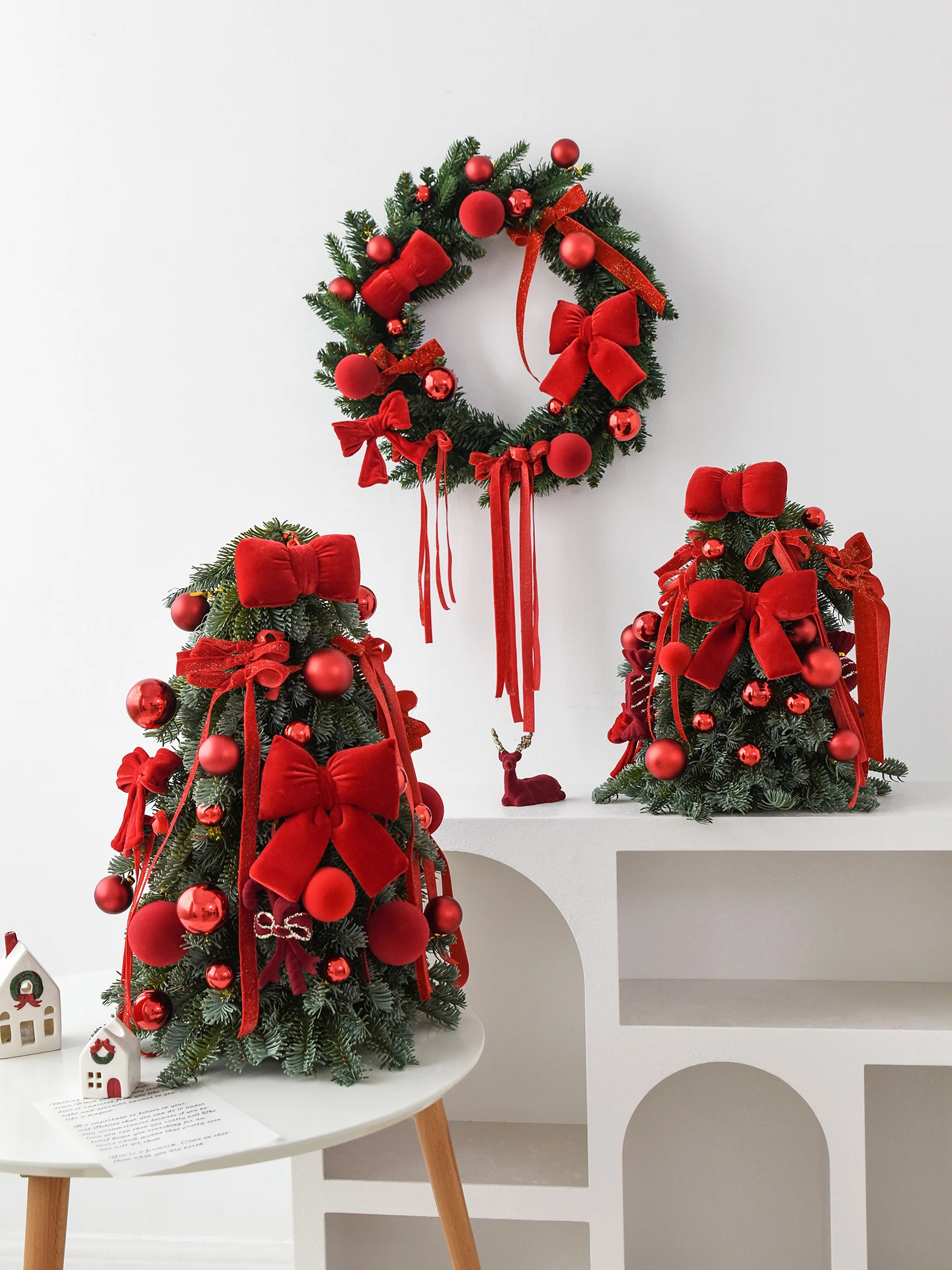 copertura-per-albero-di-natale-decorazione-da-tavolo-piccoli-ornamenti-festivi-allestimento-scenografico-natalizio-marca-nuchi-n25109