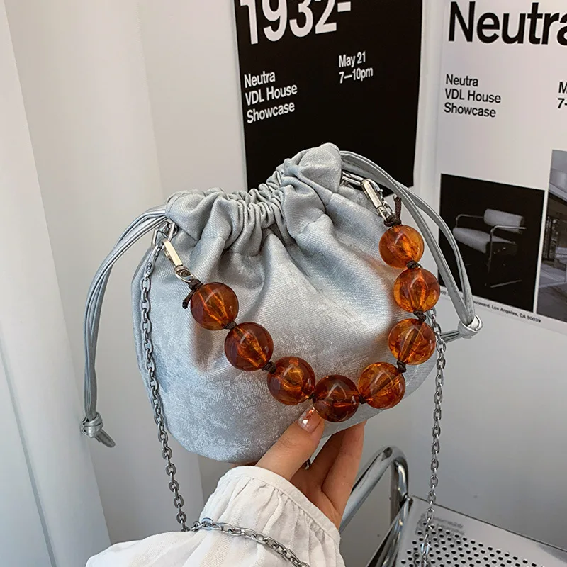 

2025 ​​Minimalist Bucket Bag for Women Unique Design Chain Strap Shoulder Bag Casual Crossbody Purse Fashionable Versatile Tote​