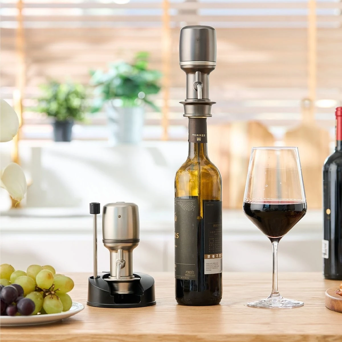 Electric fast wine decanter, household Baijiu whiskey foreign wine wine electronic  dispenser