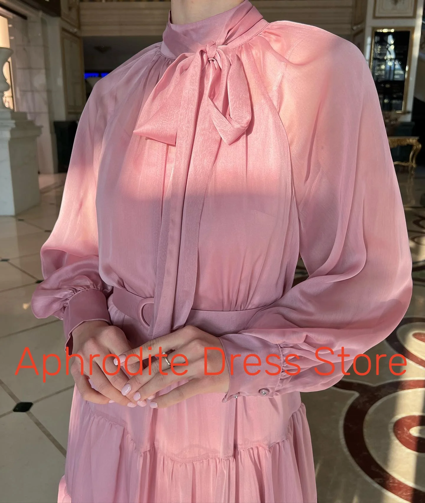 تخصيص أزرار الشيفون حساسة أشرطة حزام فساتين السهرة جودة عالية طويلة الأكمام فستان الحفلة الراقصة حجم مخصص جزء