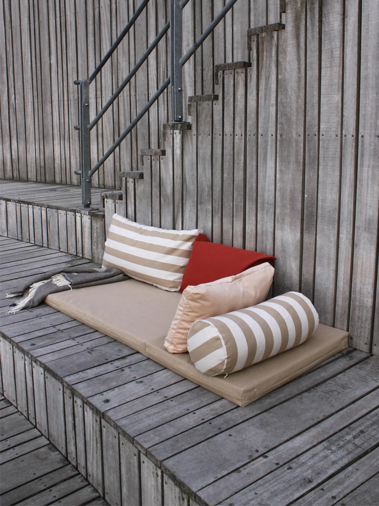 

Outdoor waterproof seat cushion, sponge backrest, floating window, sofa cushion, hard pillow, and anti jamming seat