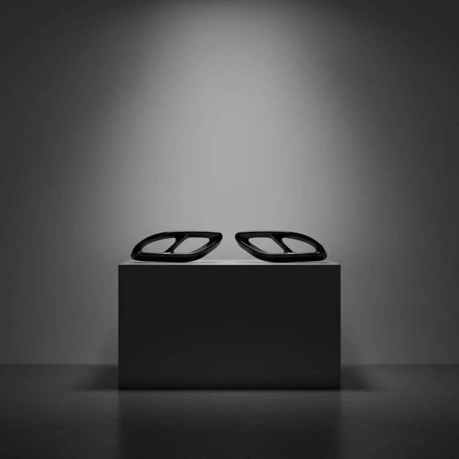 Sporty Exhaust Collar Frame Stainless Steel Auto Exterior Trim for Aggressive Rear Styling Upgrade