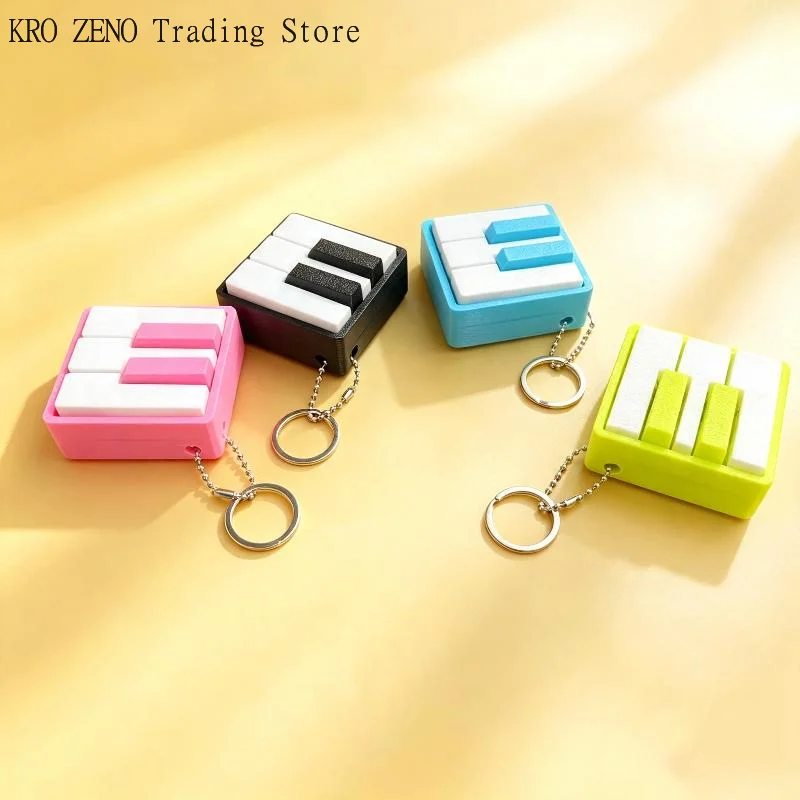 1Pcs Sensory Stress Relief Keychain 3D Printed Mini Piano Keyboard Clicker Fidget Toy Office Desktop Decor Souvenir Gift