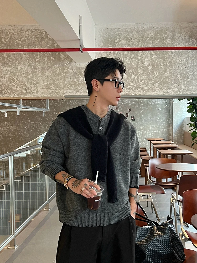 

Корейский мужской вязаный свитер с имитацией двухслойности и дизайном на плечах, осенне-зимний, повседневный, свободного кроя, с длинным рукавом, воротником Хенли