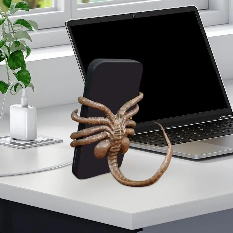 Creative Facehugger Phone Holder Alien Scary Phone Holder Shape Design Creative Design Multi-functional Stable Support