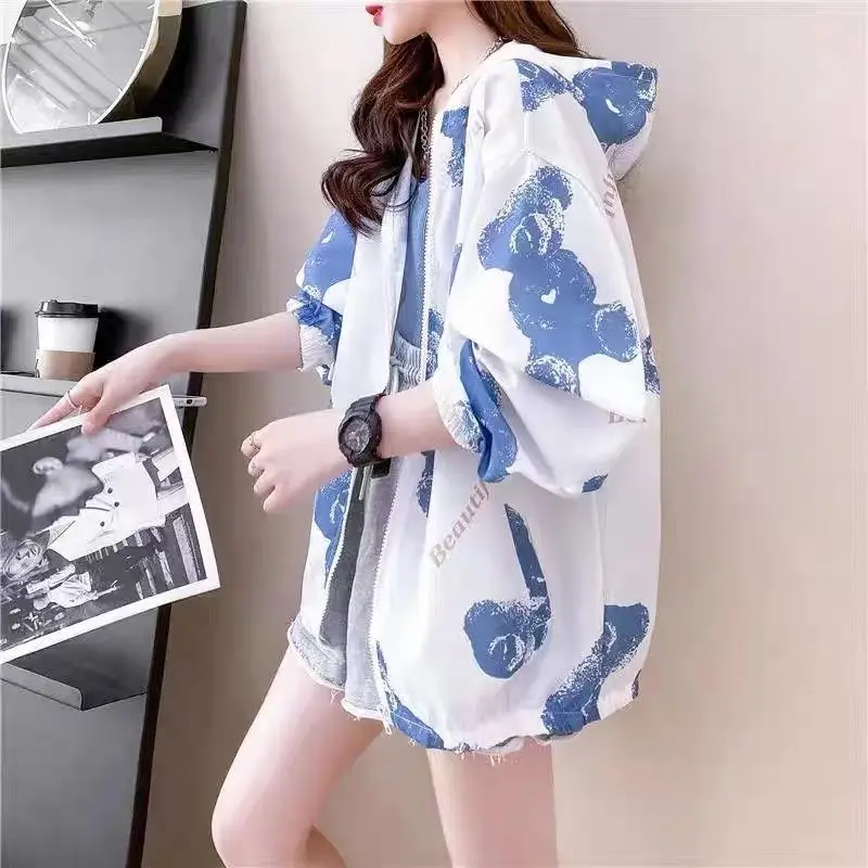 

Jackets Sweatshirt Sunscreen Clothing Summer Women New Korea Long Sleeved Thin Breathable Loose Versatile Westernization Coat