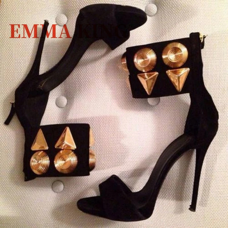 الذهبي برشام معدني الصنادل المسطحة المفتوحة تو الكاحل الأشرطة الصنادل عودة زيبر الصلبة الصيف أحذية الحفلات الراحة صنادل شاطئ مسطحة 44