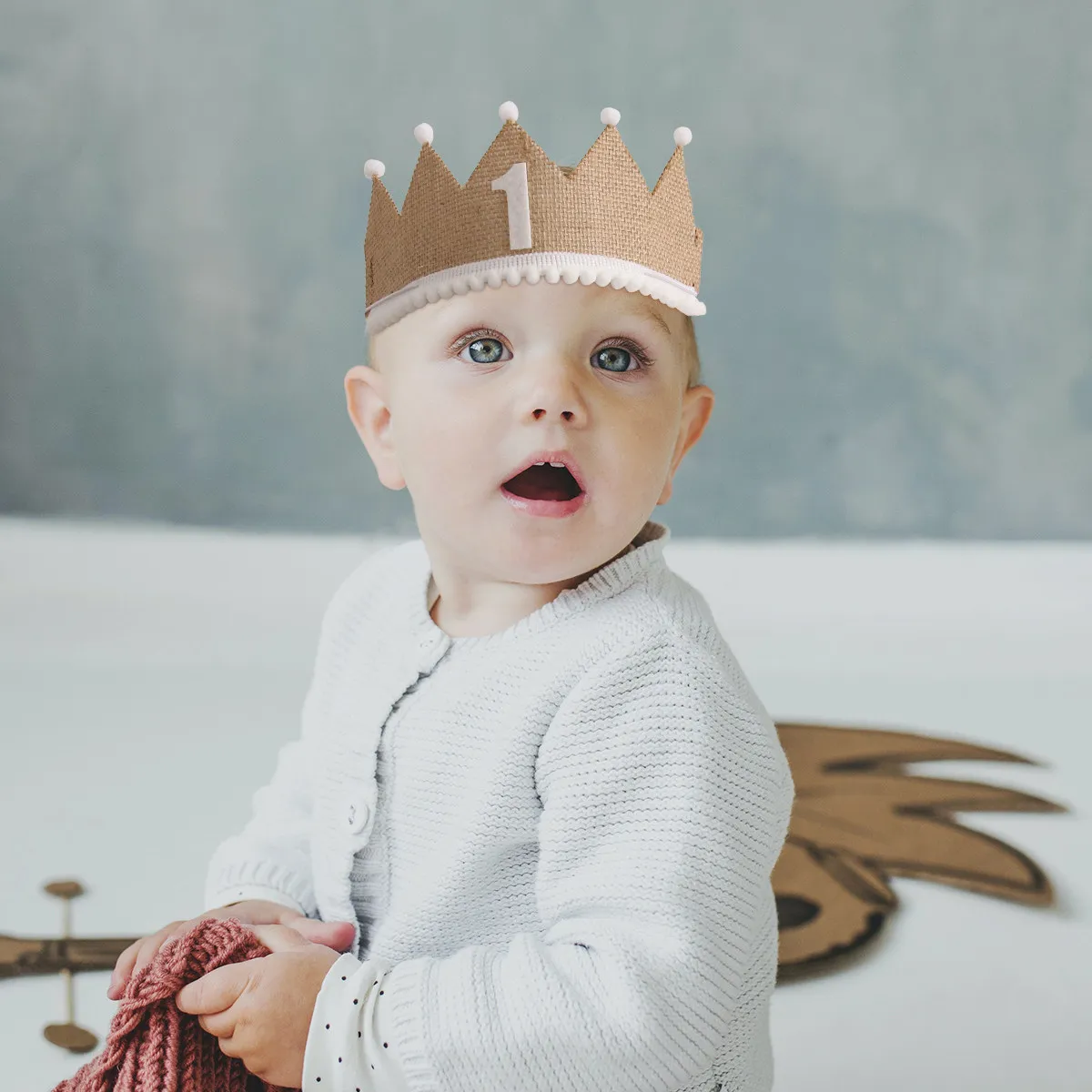 

Children Birthday Hat Party Crown Cap High-Quality Materials Odorless Durable Beautiful Colors Festive Atmosphere Elastic Band