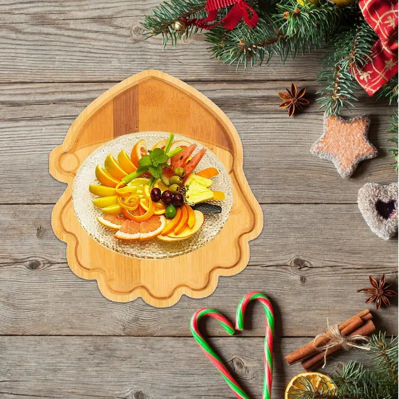 Escaliers en bois en forme d'arbre du Père Noël pour la décoration, plats de Noël, restaurant, plateau à dessert, apéritifs