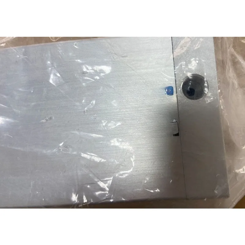 Parti per Cilindri Compatti ADN-50-80-APA 536319 FESTO Nuovo